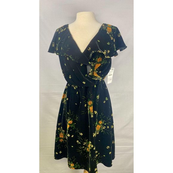 Zara Dresses & Skirts - Zara Basic Collection Black Floral Print Dress xs